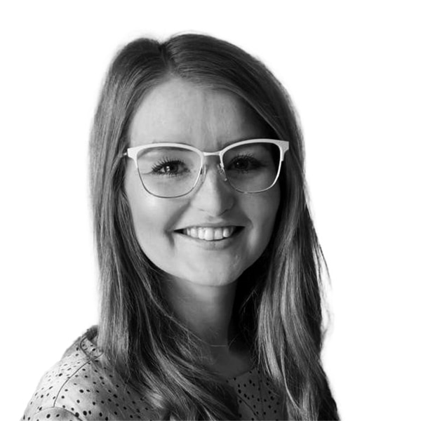 A portrait of Lyndsey Pickering